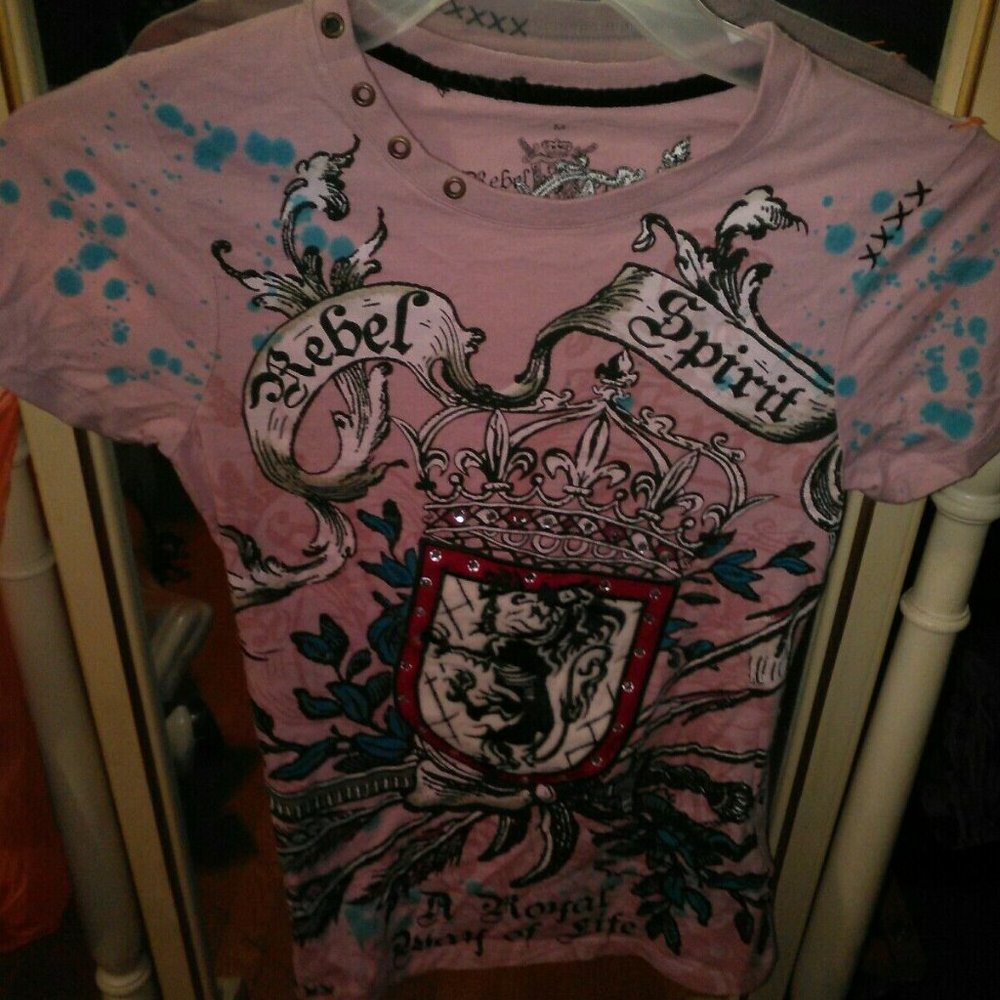 LN SZ M Rebel Spirit Tee Shirt